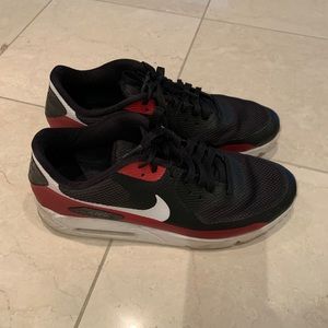 Nike Men’s Air Max 90